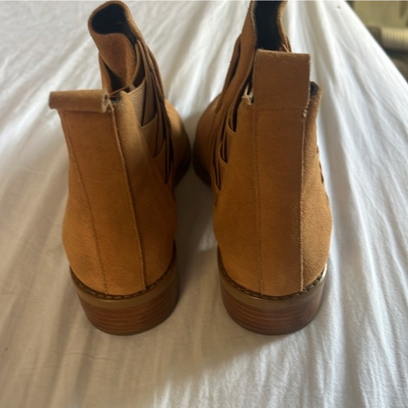 Rebecca Minkoff Suede boots - size 6 - Picture 3 of 5